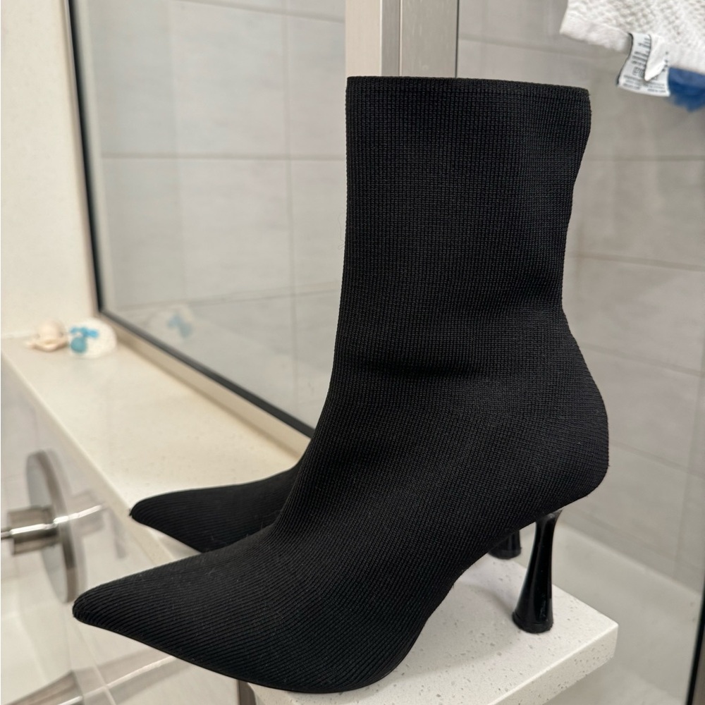 Zara Black Ankle Boot